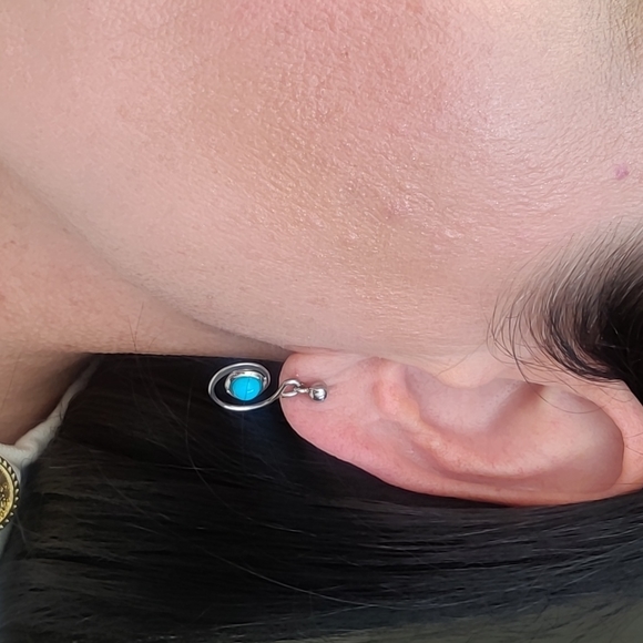 Delicate Dangle Earrings Spiral Shape Turquoise Blue Silver Brand New Everyday - Picture 1 of 6